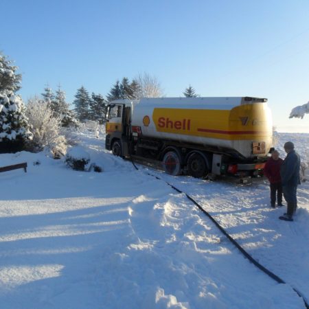 Snow oil tanker