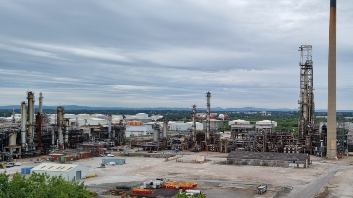Government’s decision to shortlist Stanlow hydrogen plant and carbon capture projects as part of Cluster Sequencing programme sees Essar reach another milestone in transition to low carbon operations