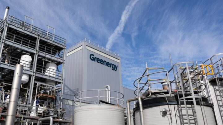 Facility expansion extends feedstock range for biodiesel production.