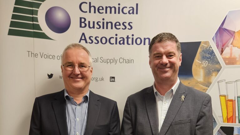 Alastair Sanderson (left) with CEO Tim Doggett (right).